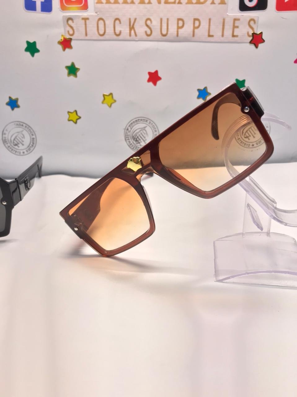dora black gradient eyewear